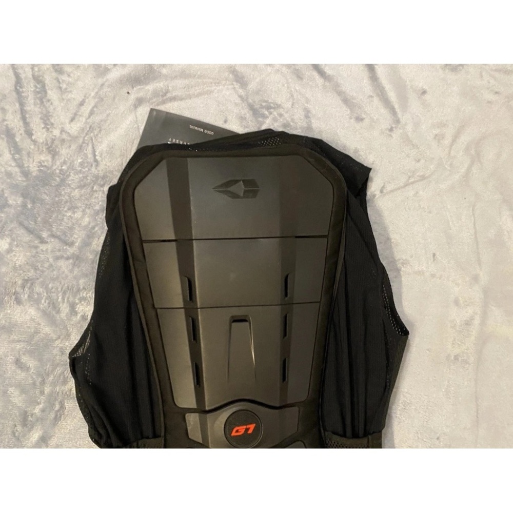 EVS Sports G7LITE-BK G7 Lite Ballistic Jersey Sz Small Protective Gear NWT - Picture 14 of 15